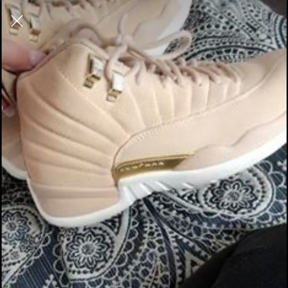 Womens Jordan retro 12s - Picture 1 of 4